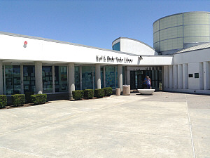 Pacific Beach/Taylor Branch Library